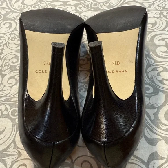 Cole Haan leather pumps - Picture 6 of 7